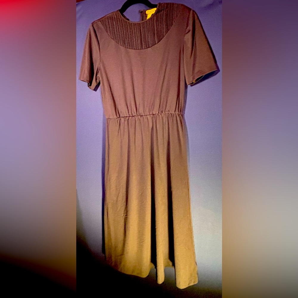 Vintage dress, deep blue size 12 (closer to a modern 8)